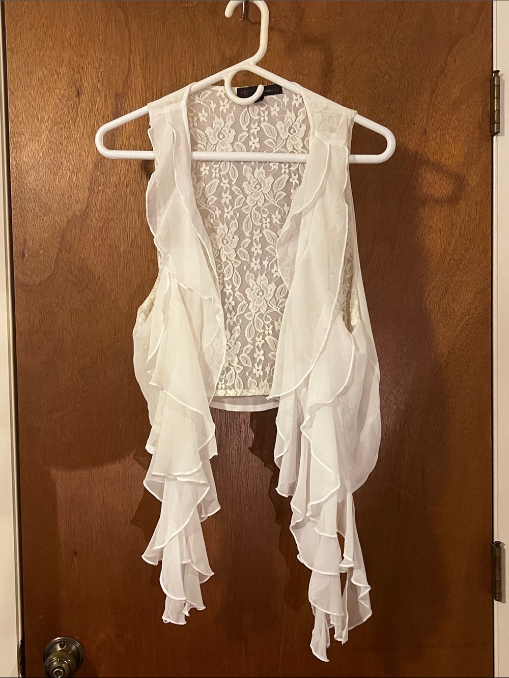 HeartSoul BOHO White Ruffled Lace Cascade Camisole Vest SZ